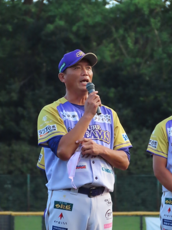 Thumb line album 221108 8 0