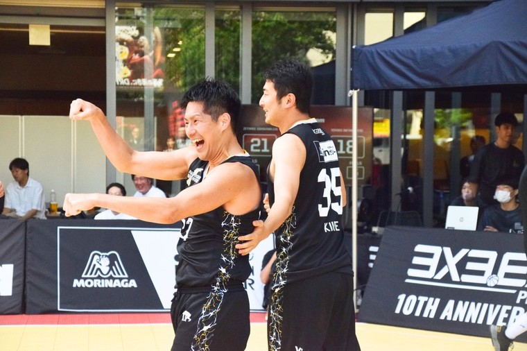 Thumb e5908de7a7b0e69caae8a8ade5ae9ae381aee38386e38299e382b5e38299e382a4e383b3