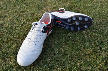 Thumb                    307