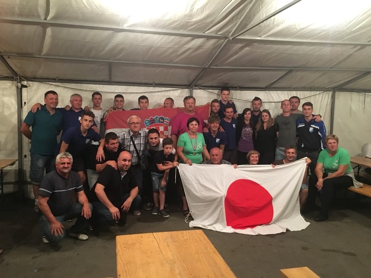 Thumb cd215939 7b9f 4e04 9668 bae0e9e5a8de