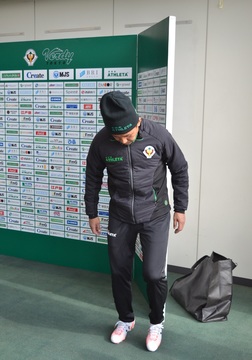 Thumb                    003