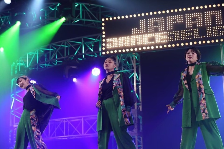 Thumb c36010f4 d458 4cf2 b1d6 fc999ad5d677