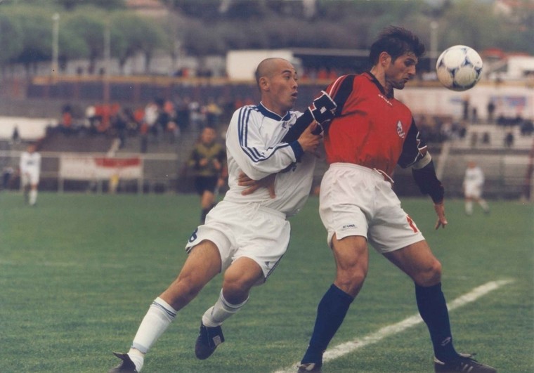 Thumb e69dbee58e9fe38195e382935e8a9b1 