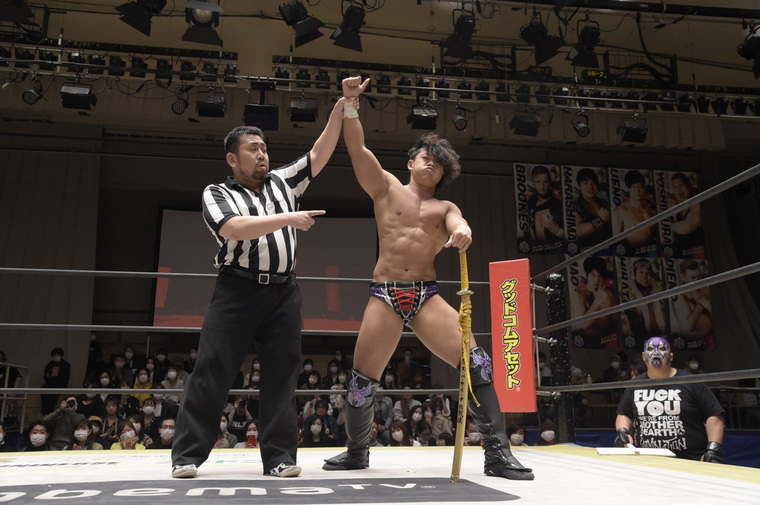 Thumb 320e383ade382a4e382b9e688a602