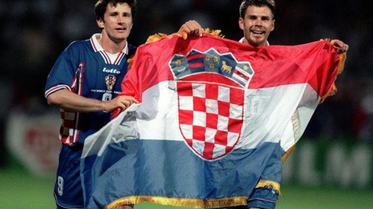 Thumb e383b4e382a1e38388e383ace3838b e382afe383ade382a2e38381e382a2e381aee7828e  e3839ce38390e383b3 e382b7e383a5e382b1e383ab   2018 geiser media all right reserved 