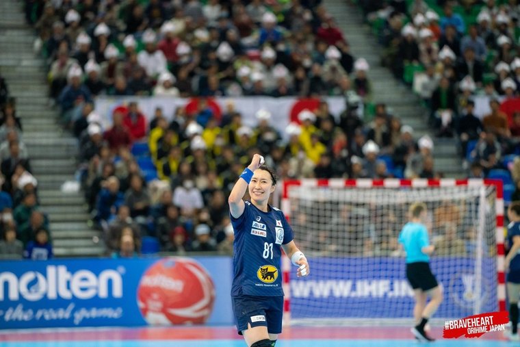 Thumb x w1gnjvjpg large