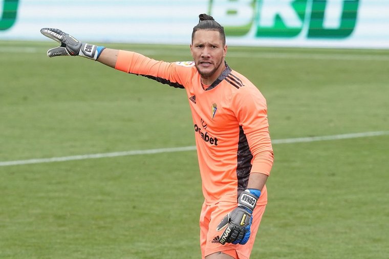 Thumb axp13jggjpg large