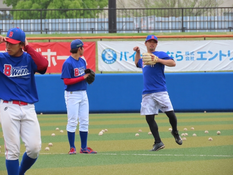 Thumb line album 220529 8